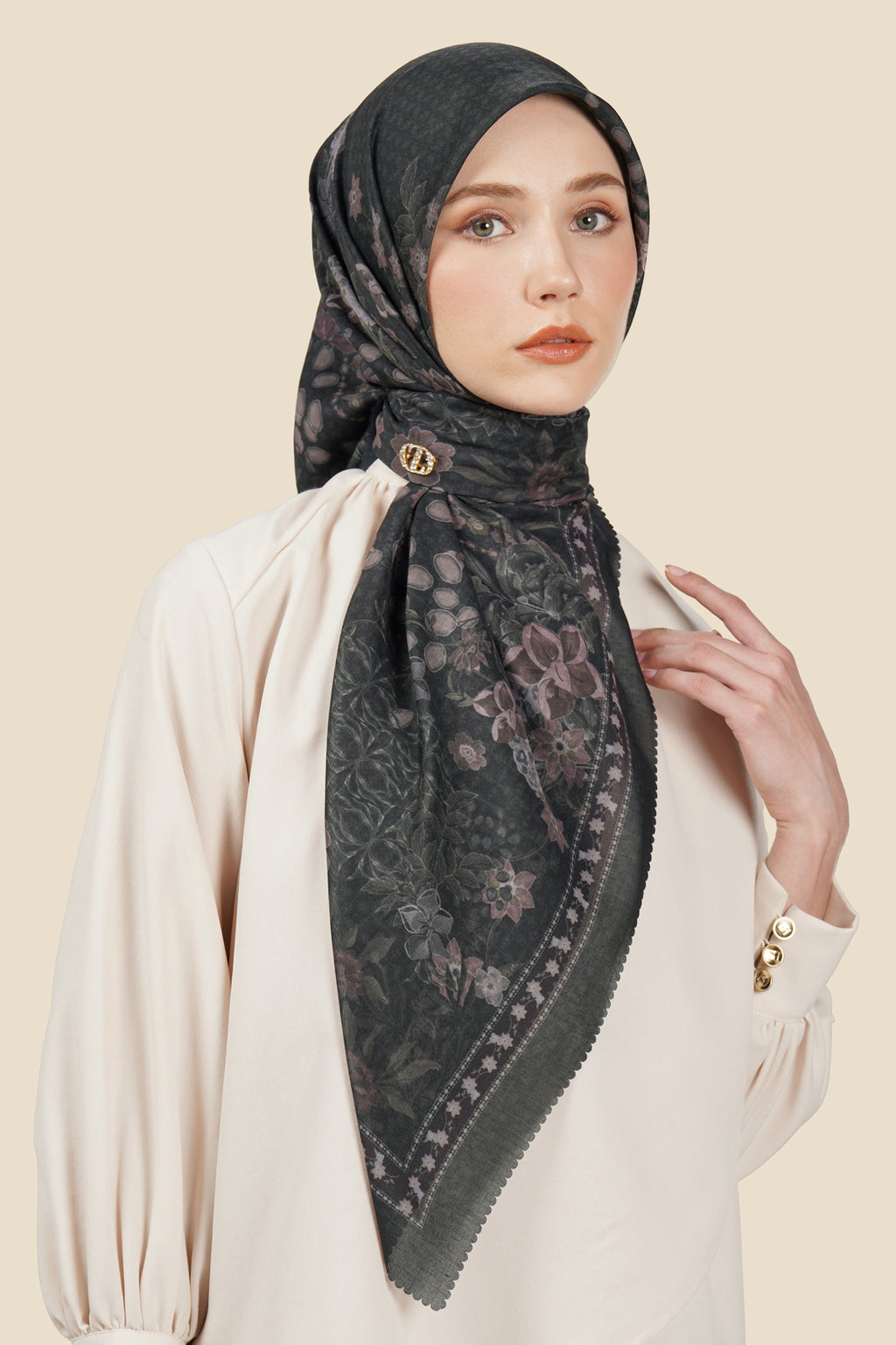 Amanjeena Series - Obsidian
