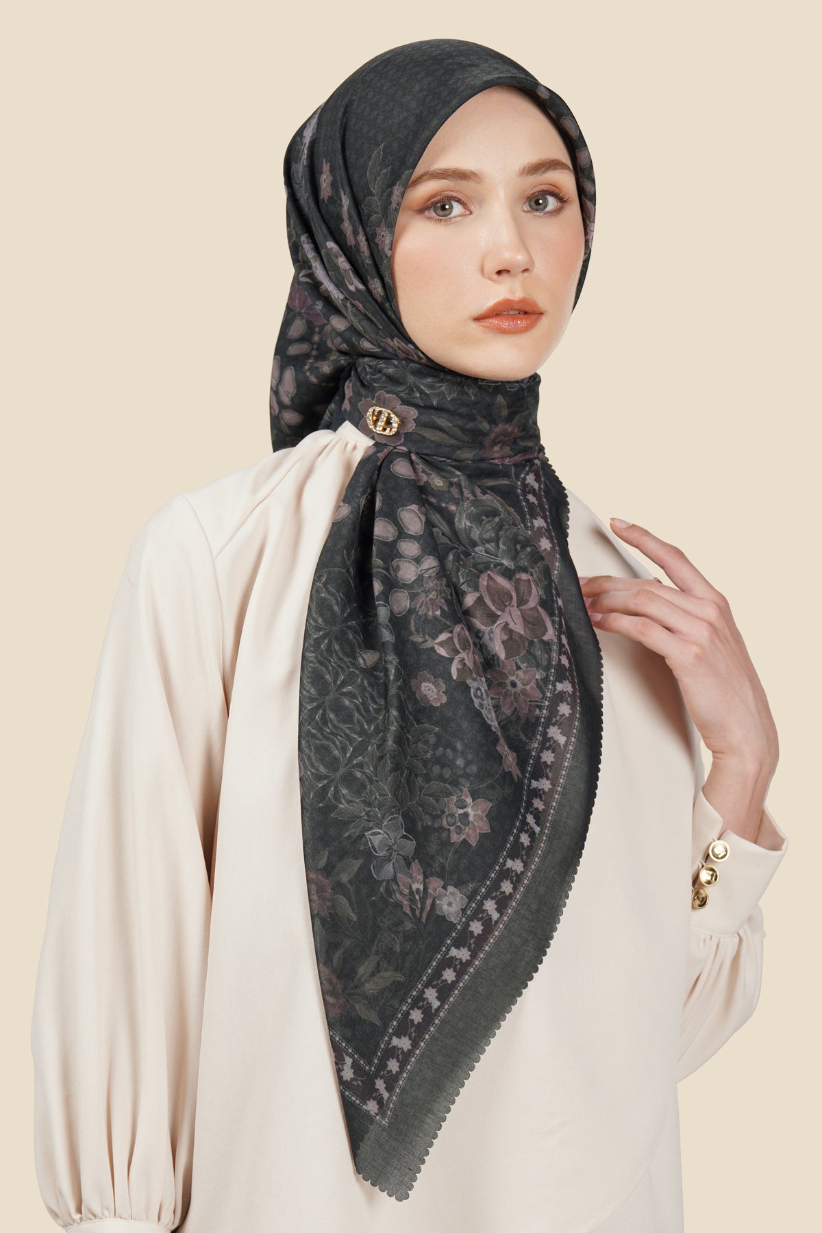 Amanjeena Series - Obsidian