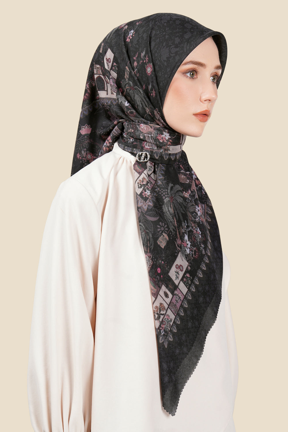 Amansara Series - Onyx