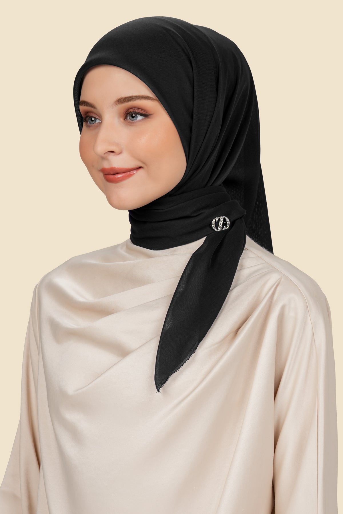 On-The-Go Scarf - Black