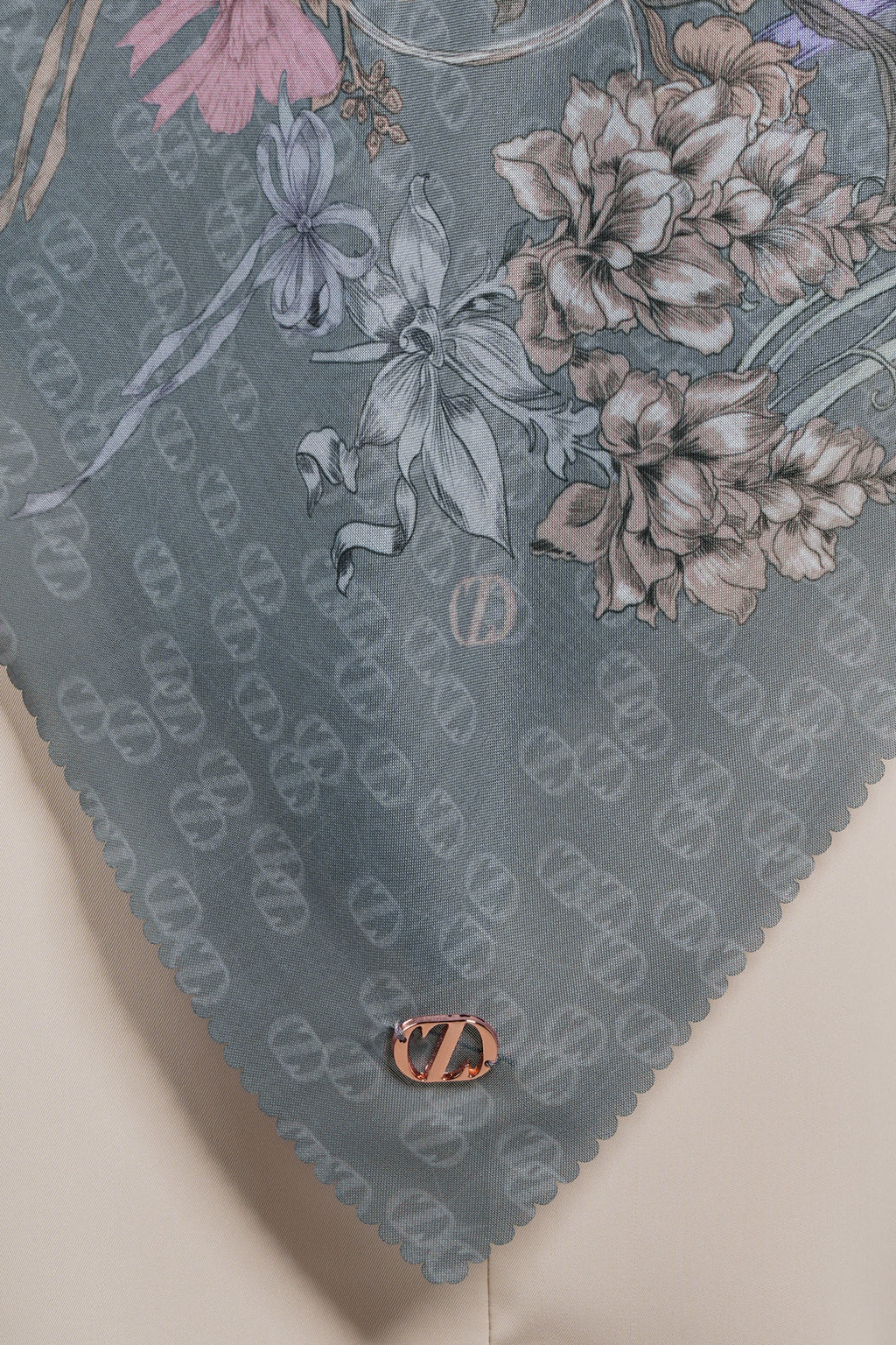 Bow Series - Grey