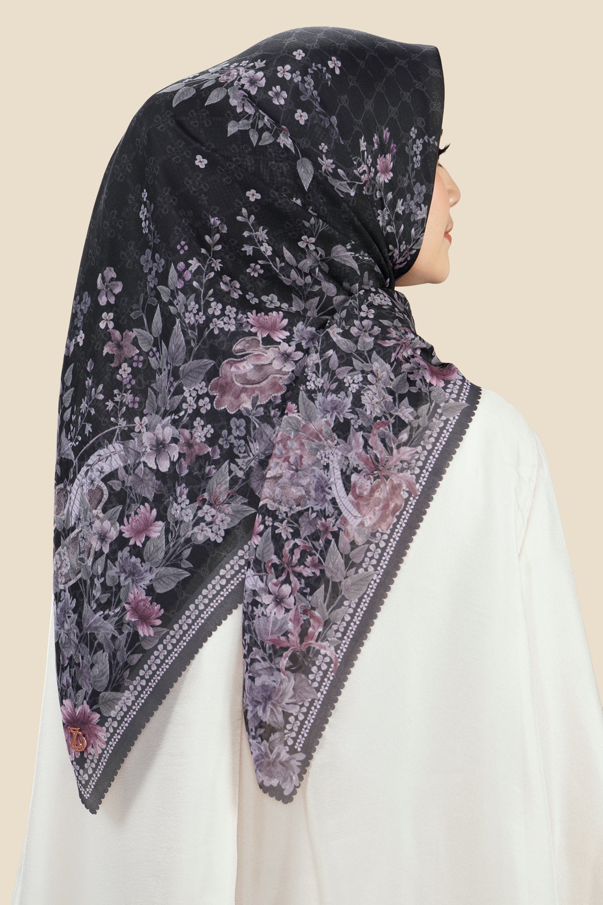 Briella Series - Jet Black