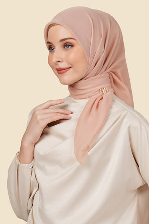 On-The-Go Scarf - Coral