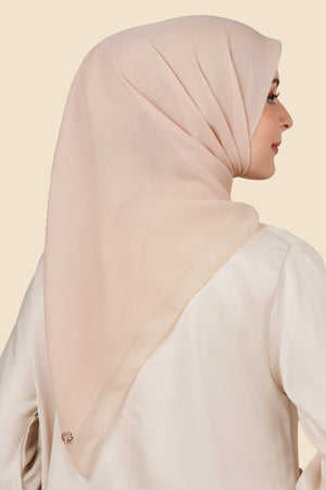 On-The-Go Scarf - Cream Tan