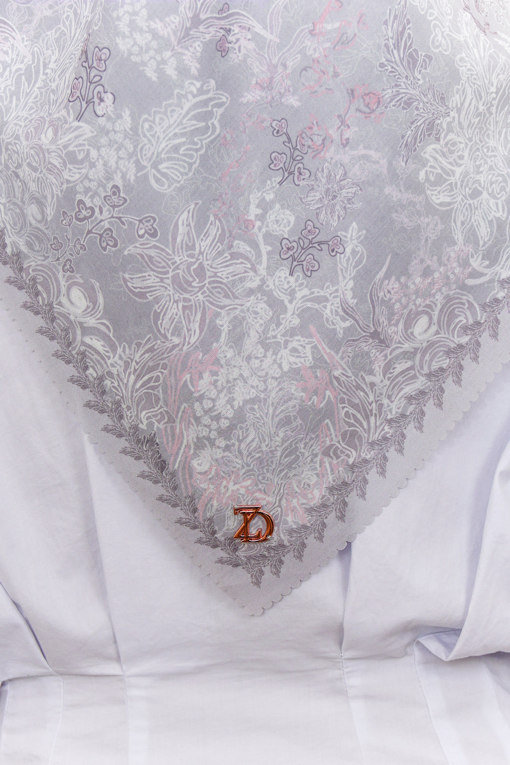 Amira Series - Misty