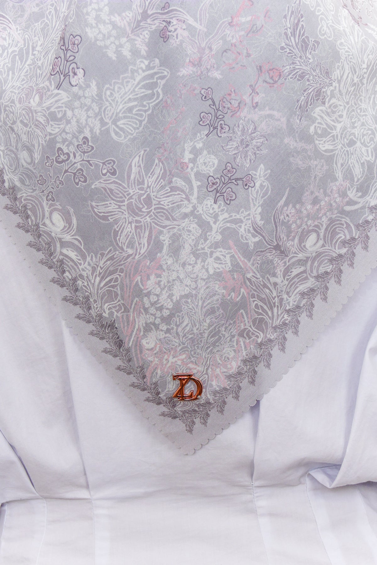 Amira Series - Misty