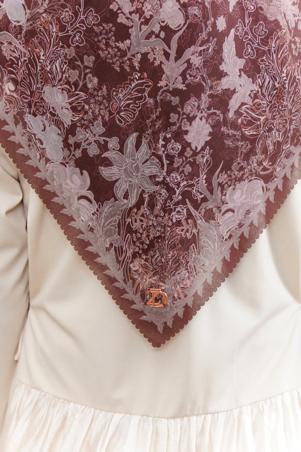Amira Series - Crimson