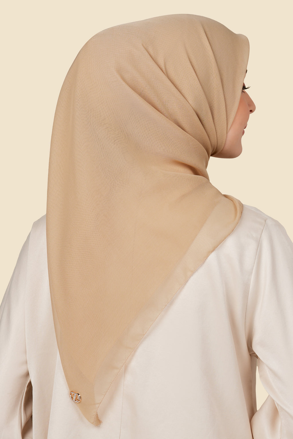 On-The-Go Scarf - Doe