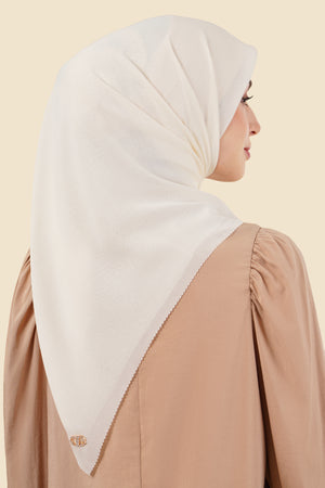 Easy Day Scarf - Vanilla Ice