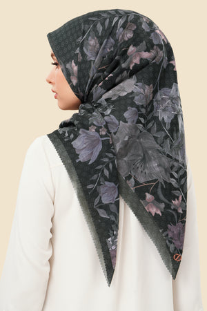 Floreal Series - Black Rose