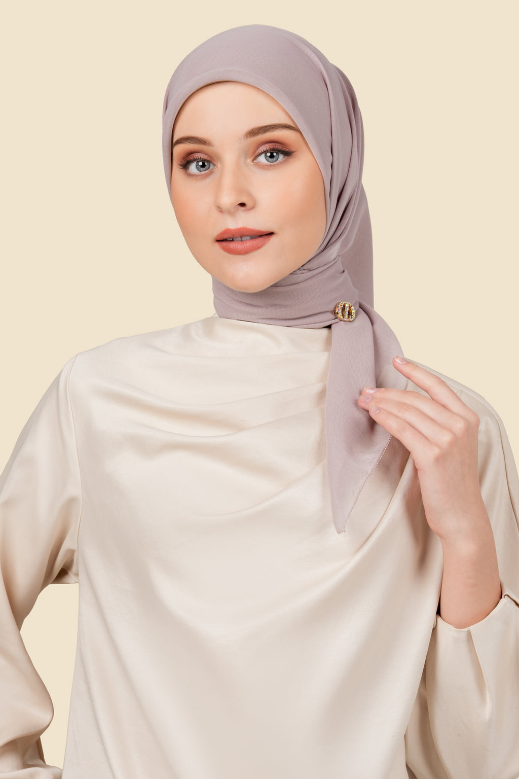 On-The-Go Scarf - Iris