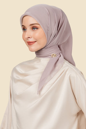 On-The-Go Scarf - Iris