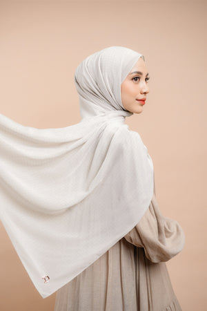 Interlock Pashmina - Ivory