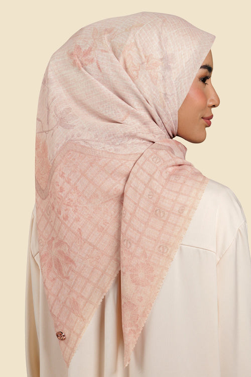 Lunea Series - Pink