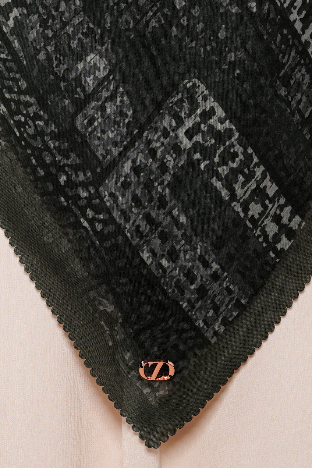 Manhattan Series - Black