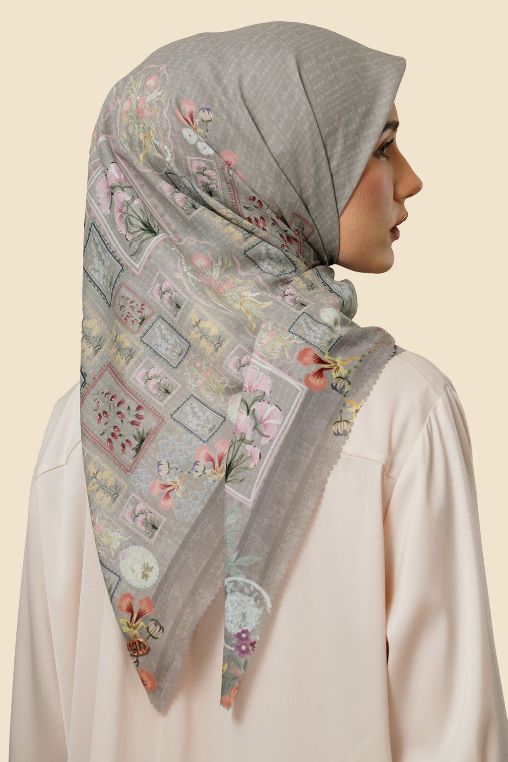 Naura Series - Feather Gray