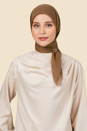 On-The-Go Scarf - Nut