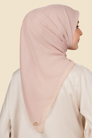 On-The-Go Scarf - Rose