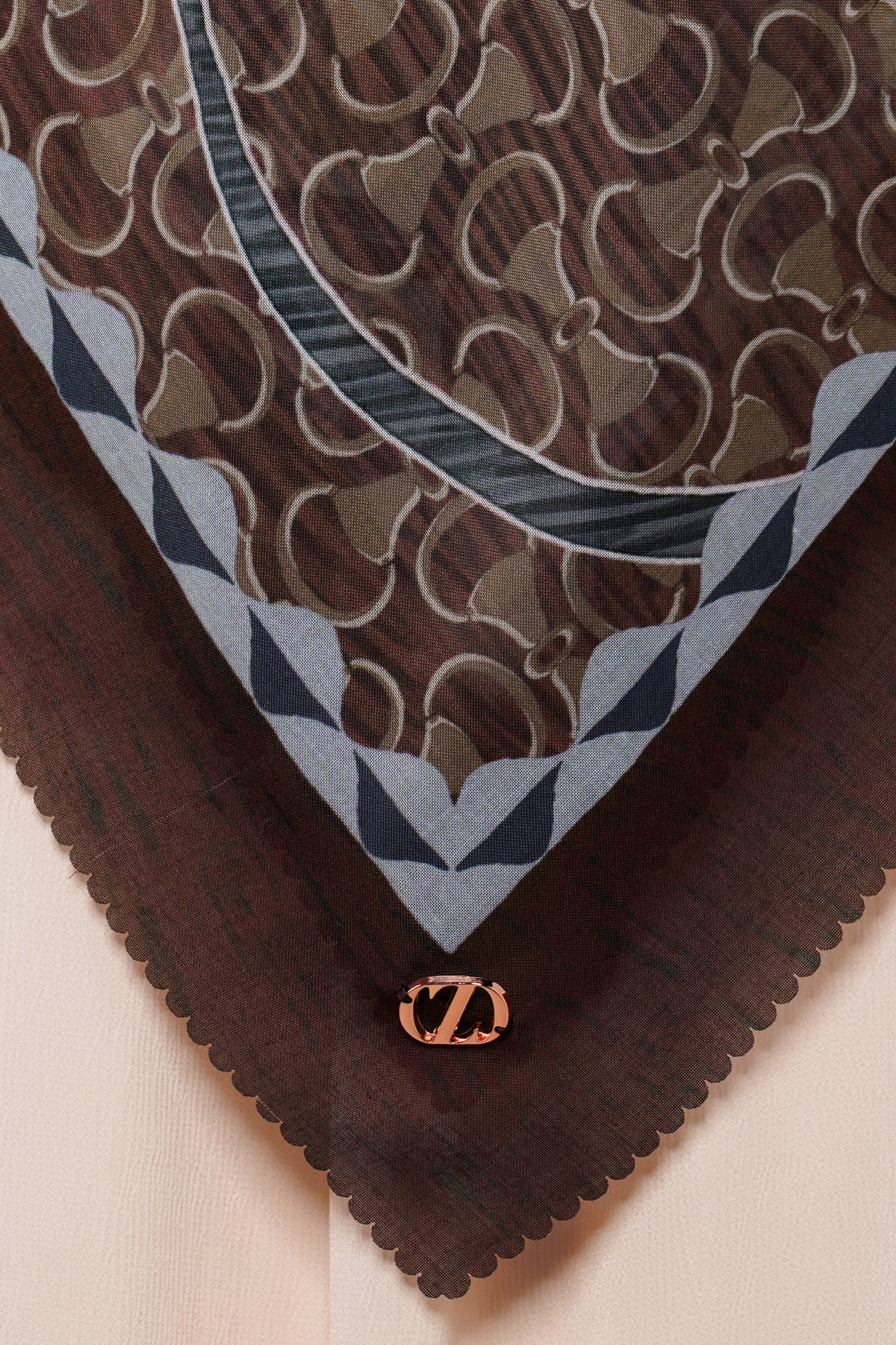 Saddle Series - Maroon