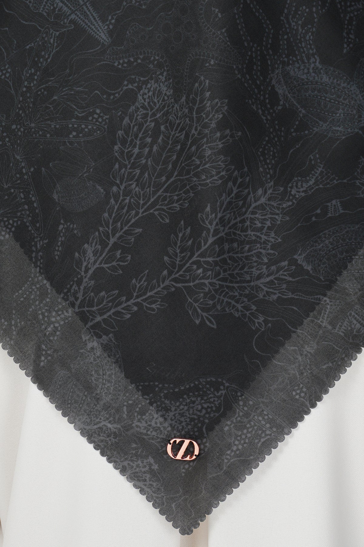 Seaborn Series - Black