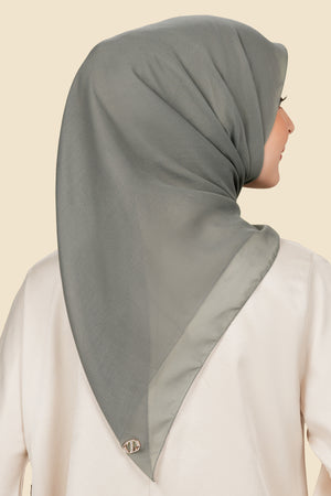 On-The-Go Scarf - Slate Gray