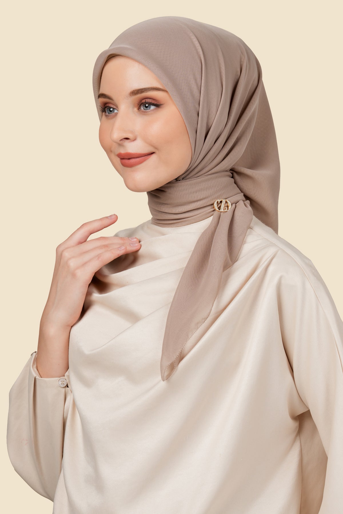 On-The-Go Scarf - Stucco