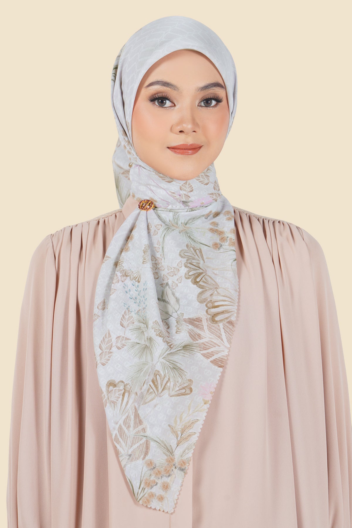 The Manor Series - Heavenly Pink