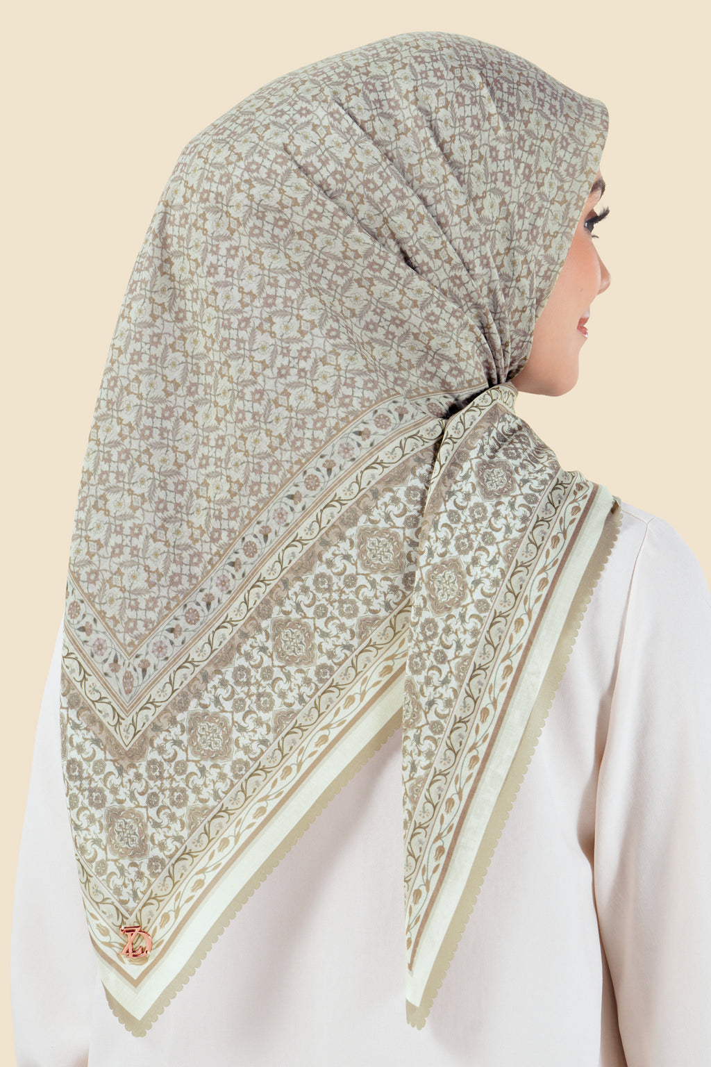 Tou Series - Taupe