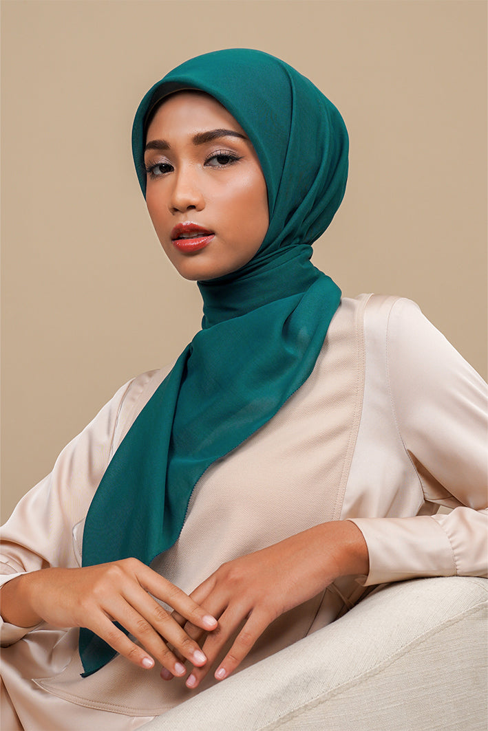 Day-to-Day Scarf - Teal – ZYTADELIA