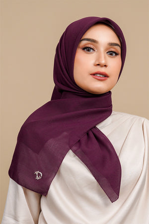 Day-to-Day Scarf - Plum