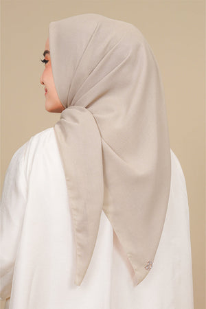 AS-IS  Day-to-Day Scarf