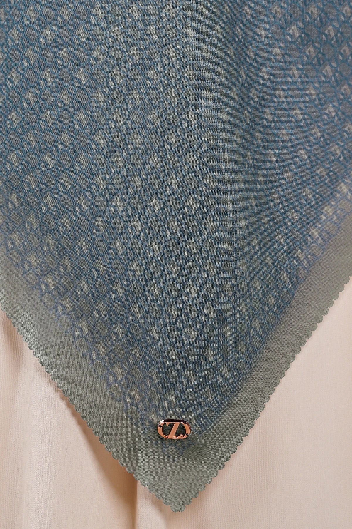 Yours Series - Frost Gray