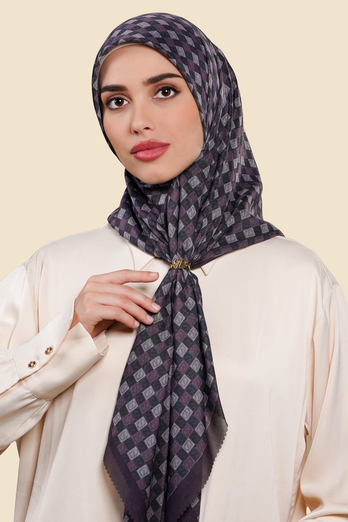 Zinitial Crystal Ring Scarf - Olive