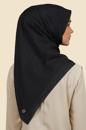 Zinitial Jacquard Scarf - Black Onyx