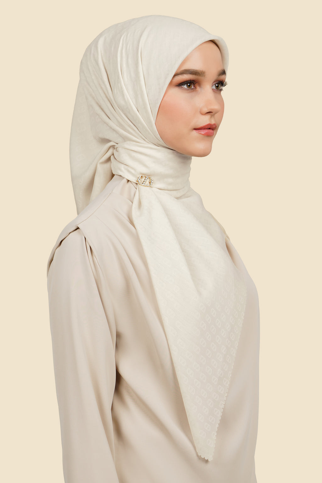 Zinitial Jacquard Scarf - Coconut Milk
