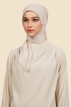 Zinitial Jacquard Scarf - Crystal Gray