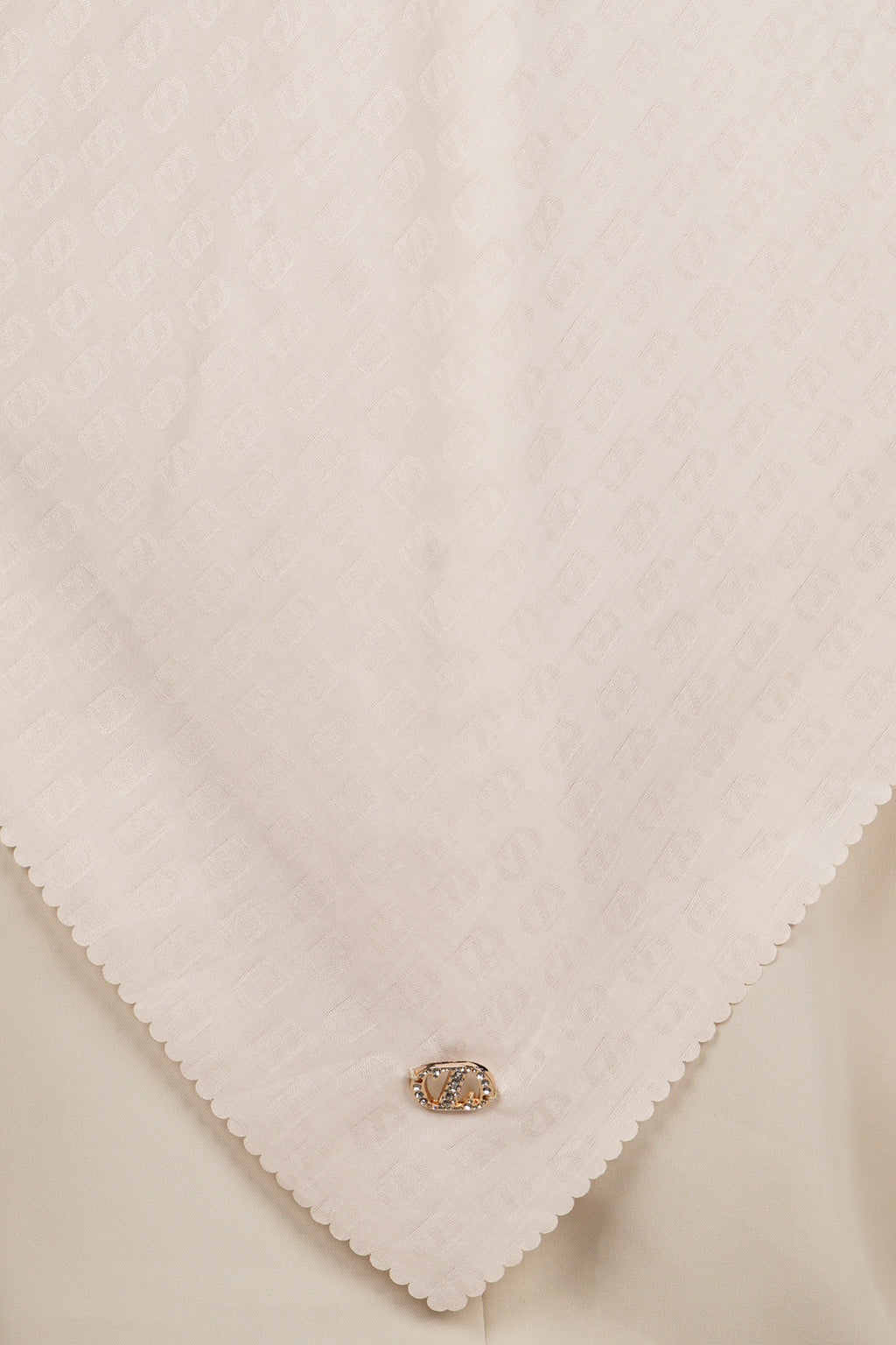 Zinitial Jacquard Scarf - Crystal Gray