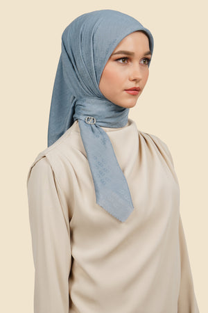 Zinitial Jacquard Scarf - Dusty Blue