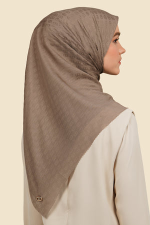 Zinitial Jacquard Scarf - Mountain Trail