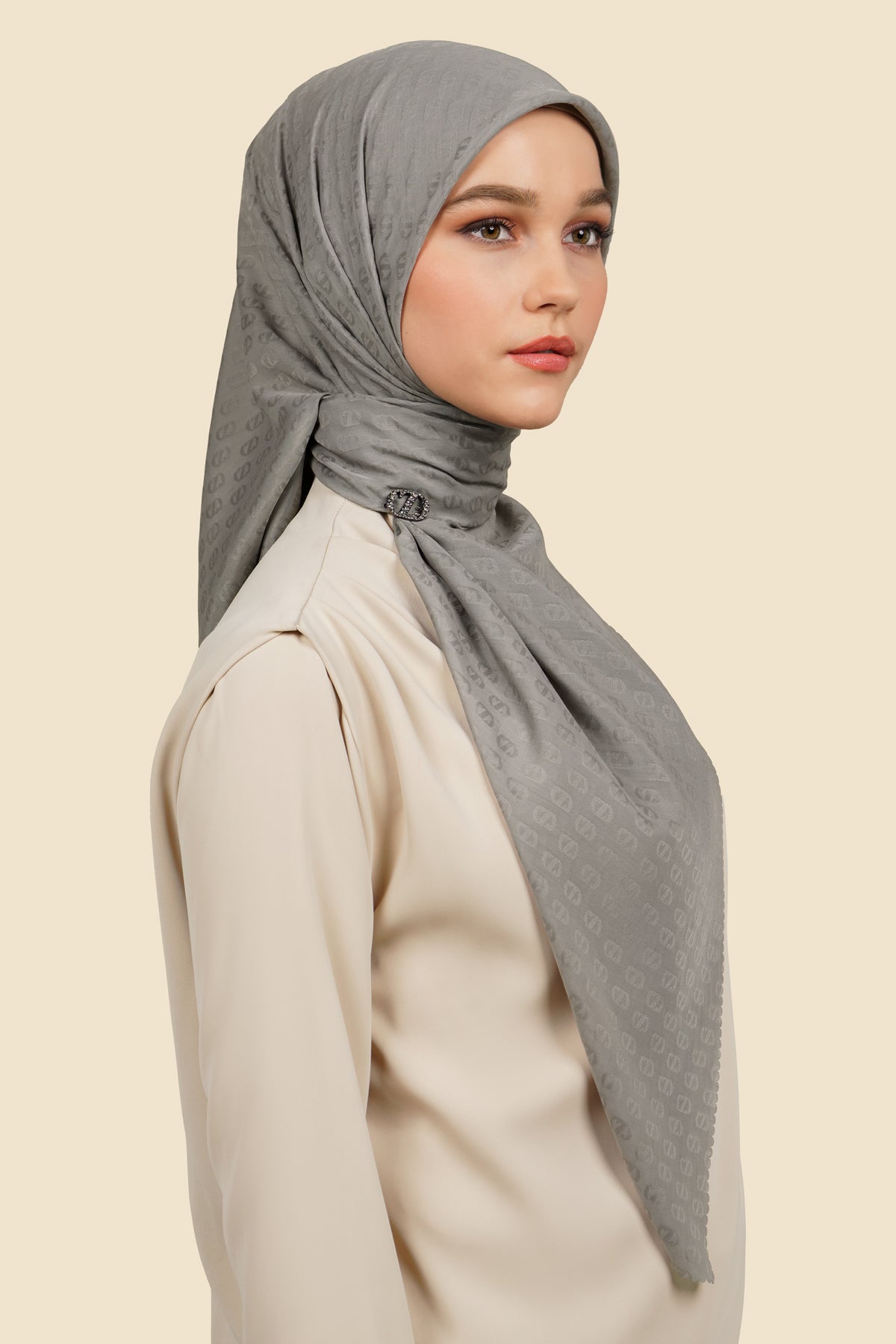 Zinitial Jacquard Scarf - Mourning Dove