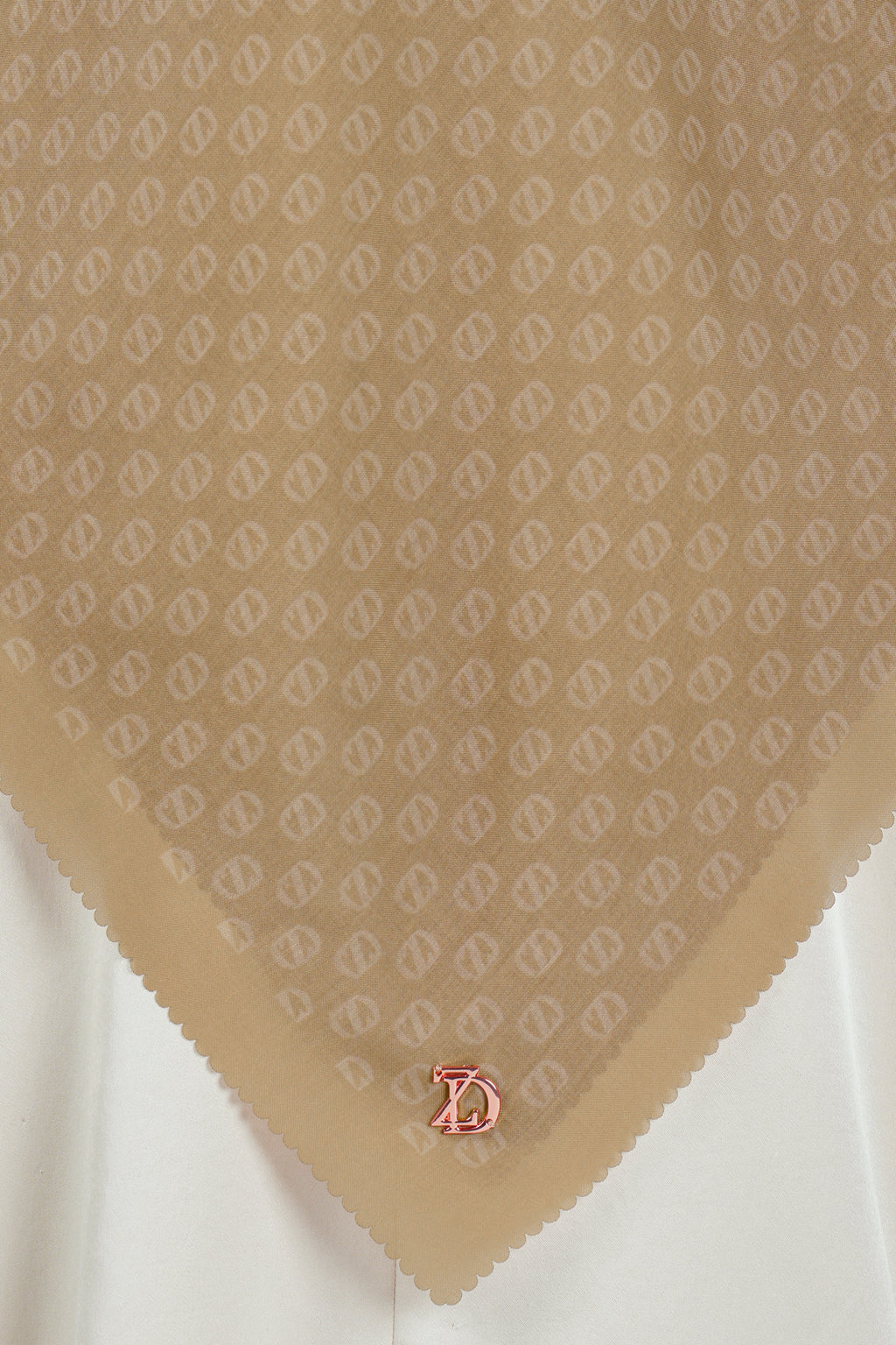 Zinitial Series - Tan