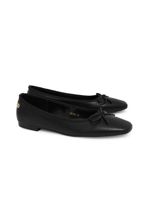 Poppy Flat Shoes - Black