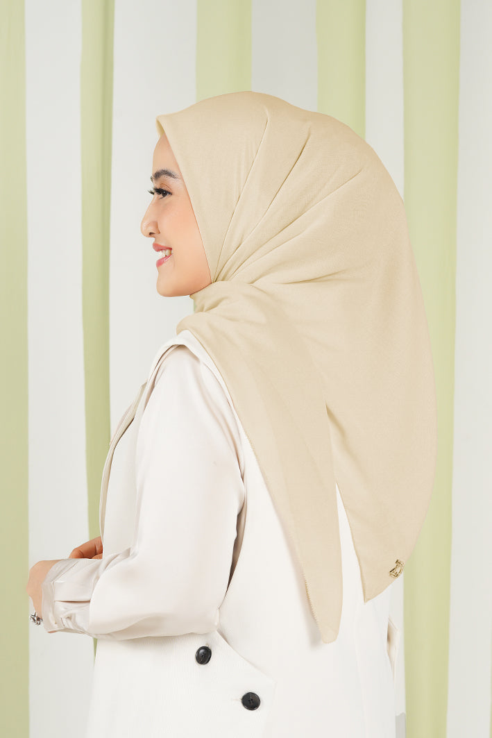 Day-to-Day Scarf - Beige