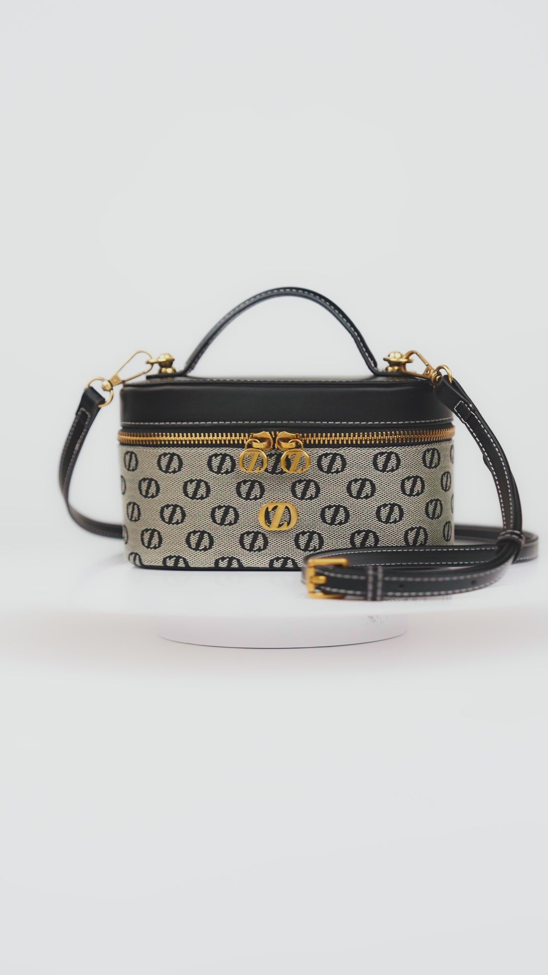 Ava Vanity Bag - Black