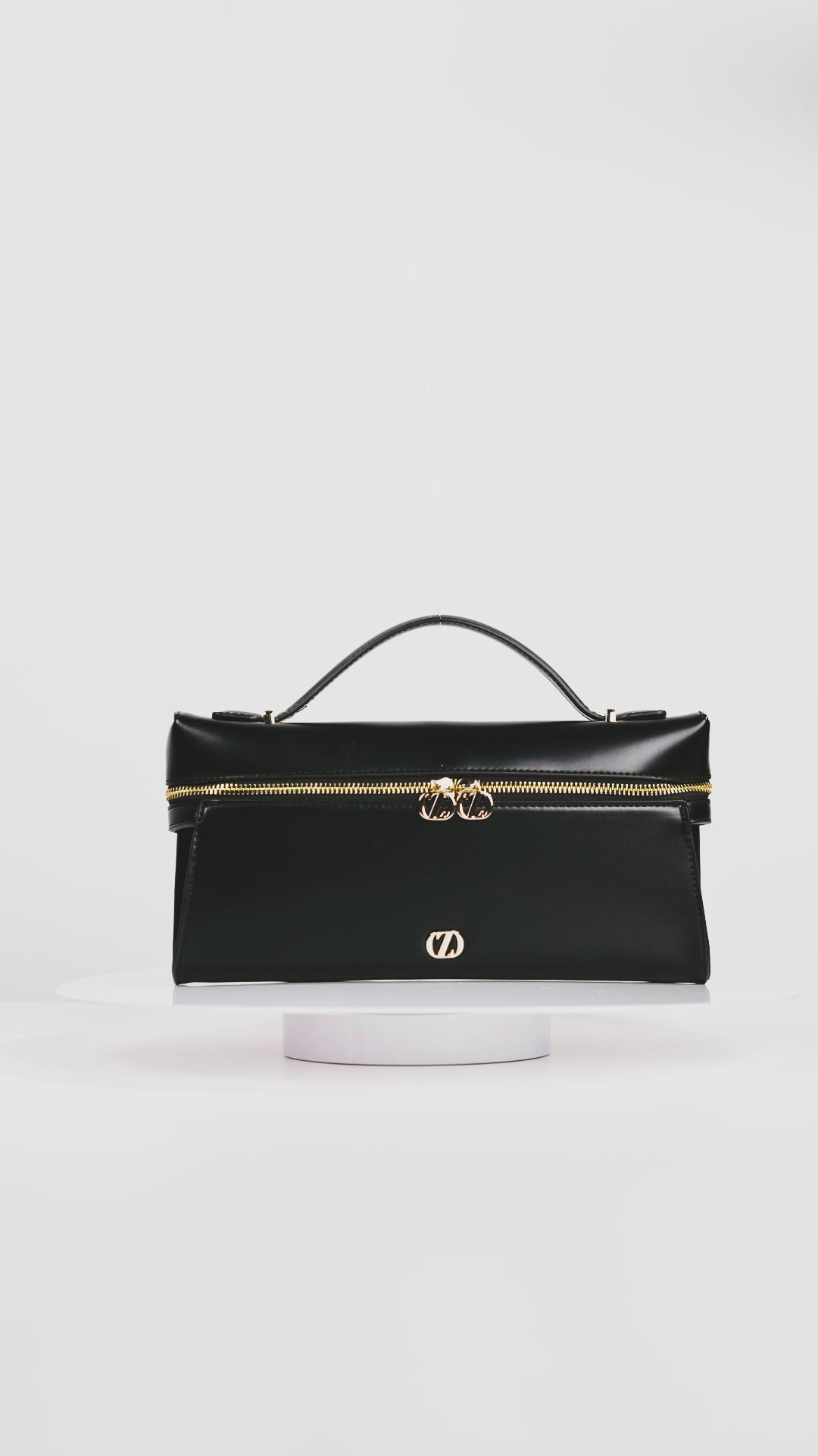 Alva Clutch - Black