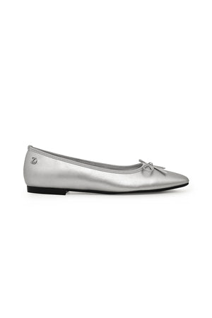 Poppy Flat Shoes - Silver