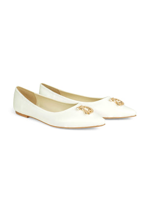 Livvy Flat Shoes - White